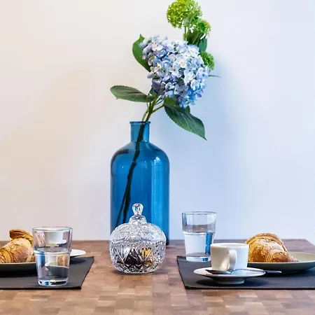 Beplace Apartments In San Babila-3